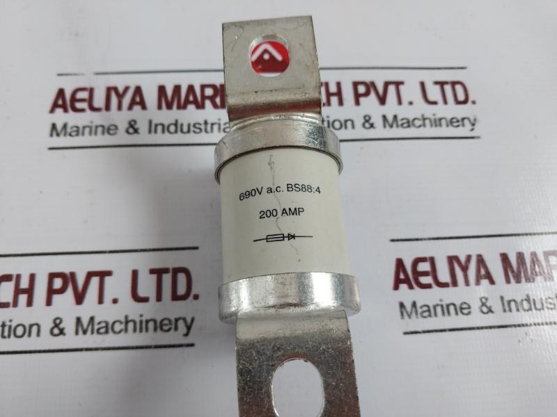 Bussmann 200Mt Type Fuse 200 Amp 690VAc, Bs88:4