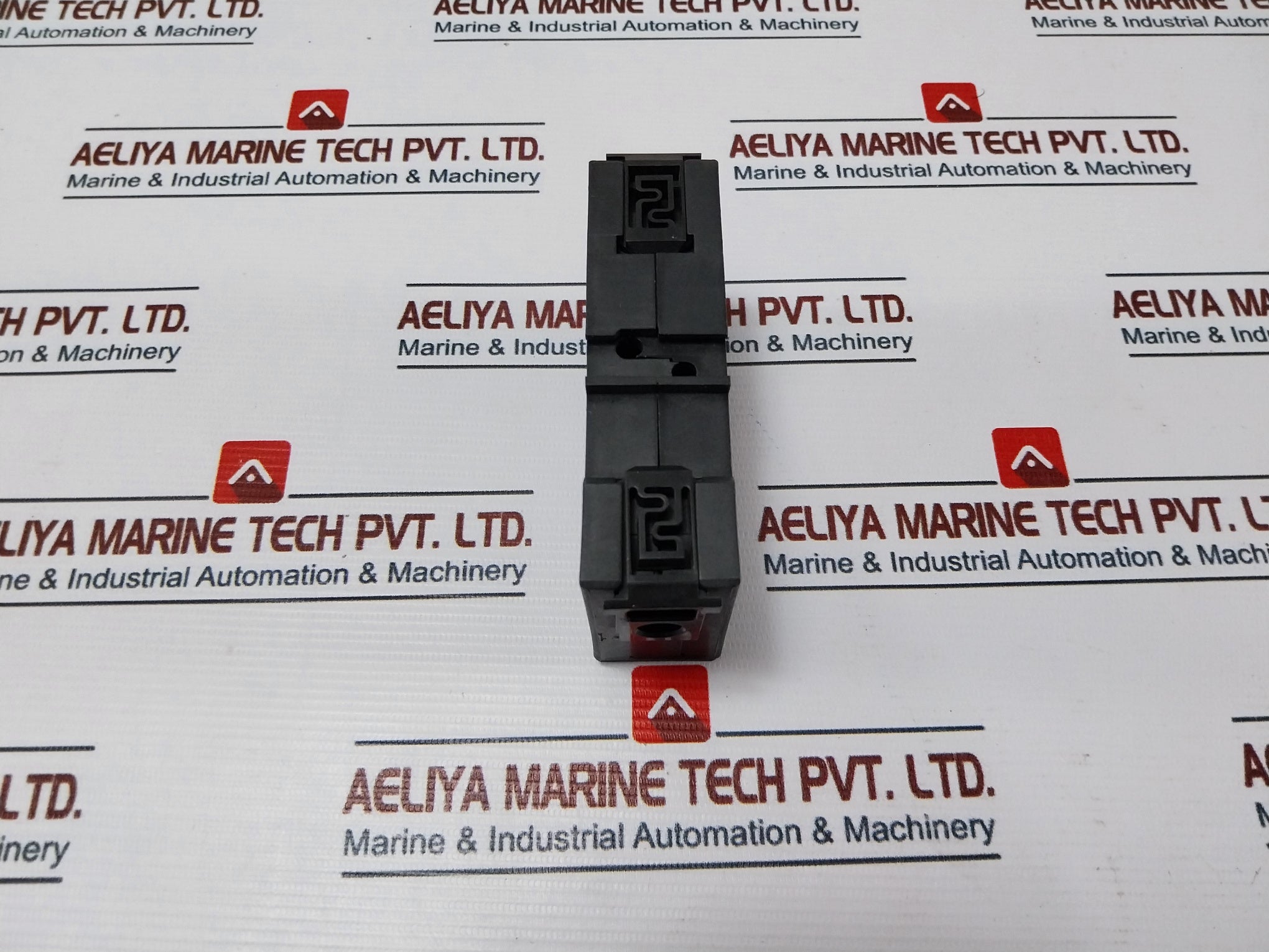 Bussmann Cm32F Camaster Hrc Fuse Holder 32Amp