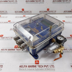 By Controls Epcon Electro-pneumatic Controller With Filter Regulator Ac98-122V