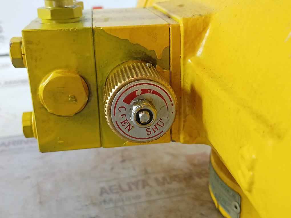 By Controls Hrb60 Position Monitoring Switch Its-100 W/Actuator 2 X Spdt