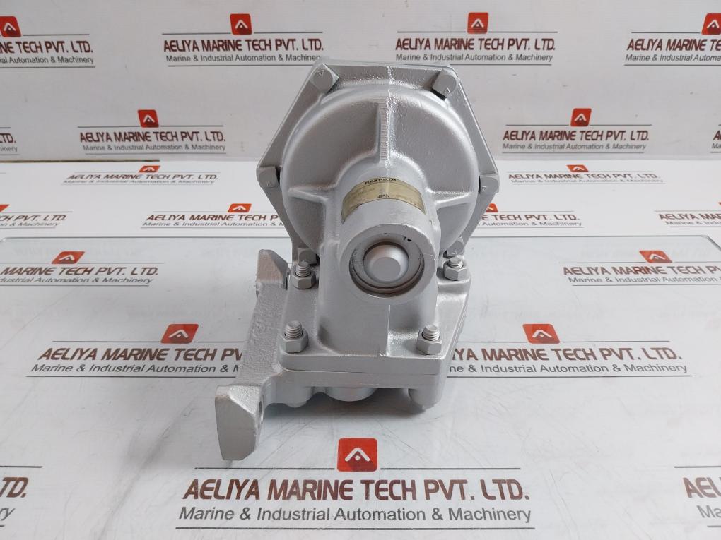 C-2-Relay-Emergency-Valve-250-Psi-Rexroth-538976-209598-4