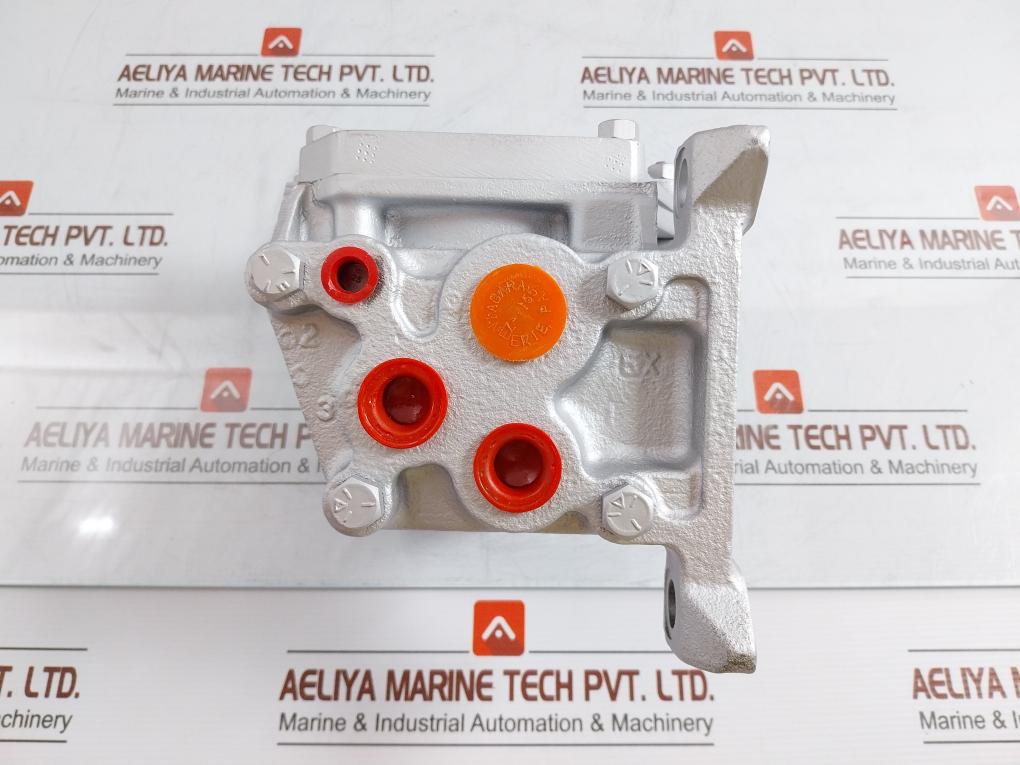C-2-Relay-Emergency-Valve-250-Psi-Rexroth-538976-209598-6
