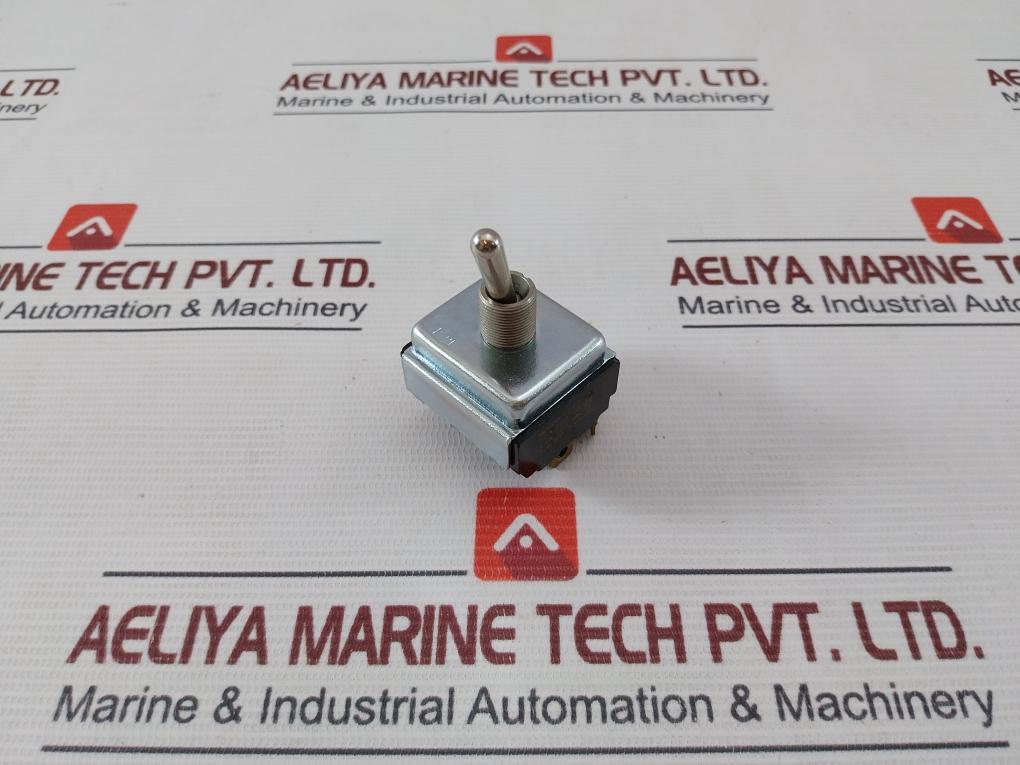 C-h Toggle Switch 10A 250Vac