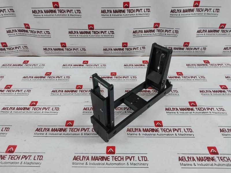 C.plath Hamburg 2535  Marine Azimuth Circle Rev 07