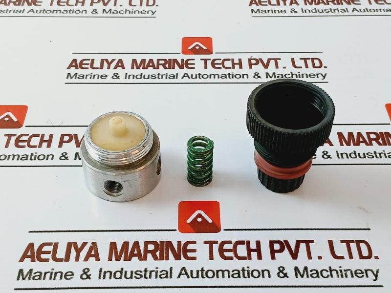 C.a. Norgren R04-100-rnka Miniature Pneumatic Regulator