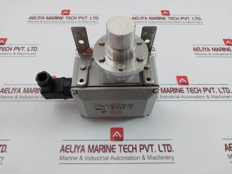 C1-v404M-s2N-s3-g1-y-x1 Temperature Switch -400-400 Mbar Ip65 Beta