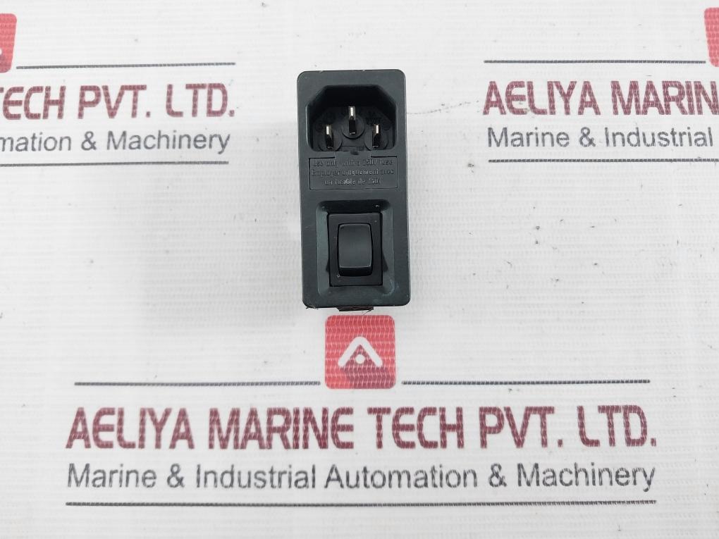 C13 Connector With Switch 6762 6A 250V