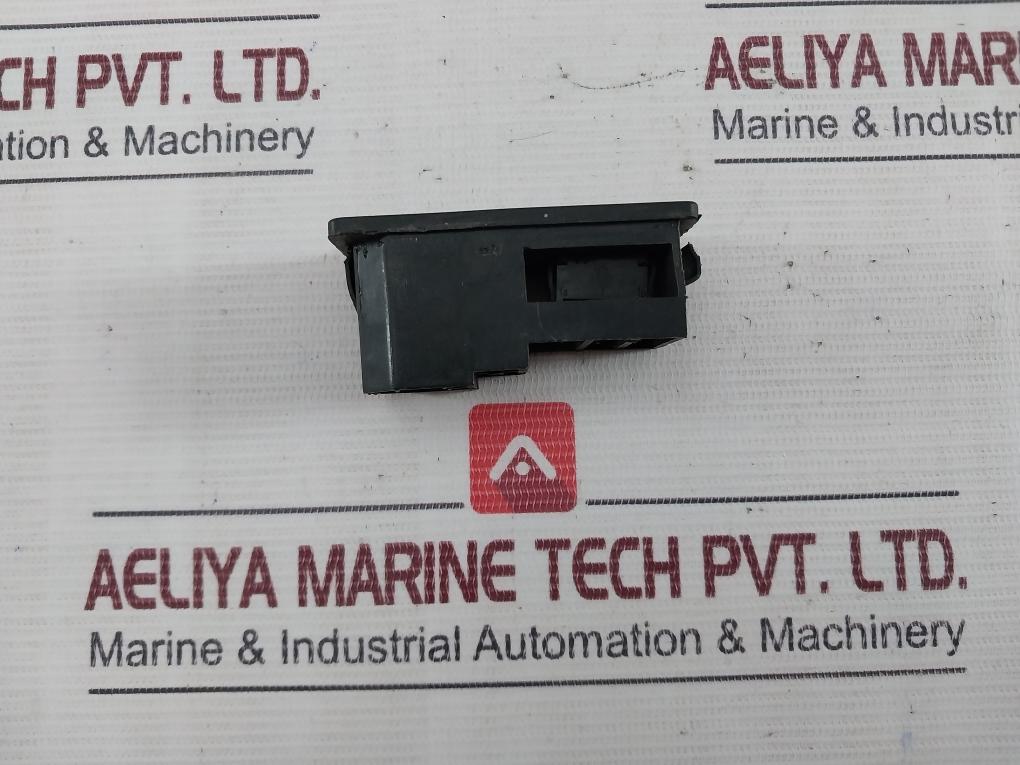 C13 Connector With Switch 6762 6A 250V