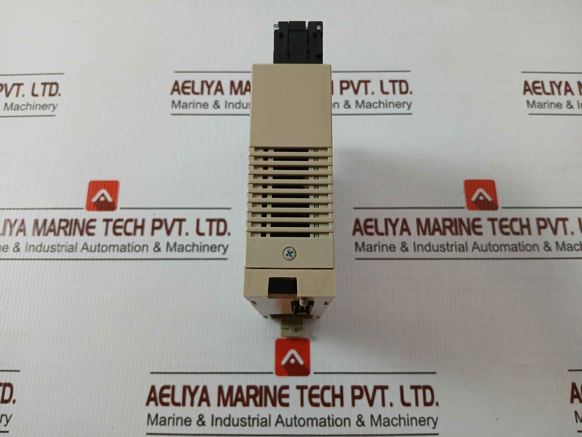 C200H-id212 Discrete I/O Module 24Vdc 7Ma Omron