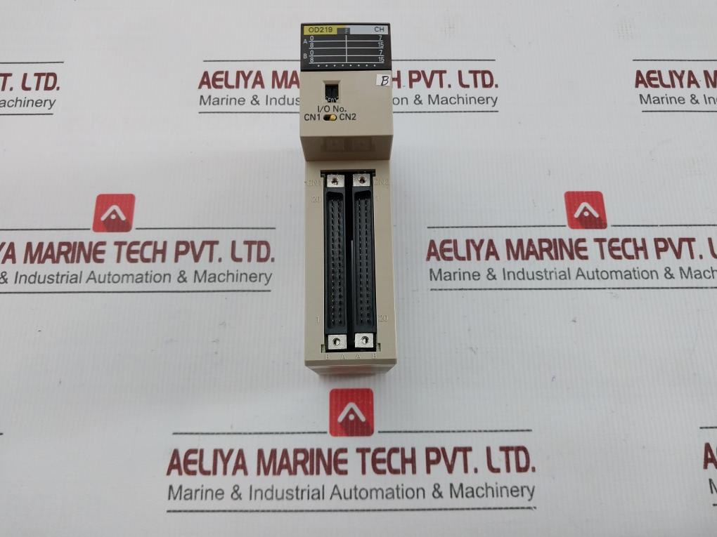 C200H-id217 Plc System C200H-od219, C200H-sp001, Cs1W-clk21, Hmc-ef861 Omron