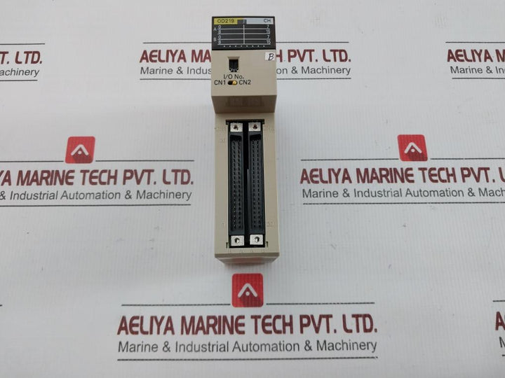 C200H-id217 Plc System C200H-od219, C200H-sp001, Cs1W-clk21, Hmc-ef861 Omron