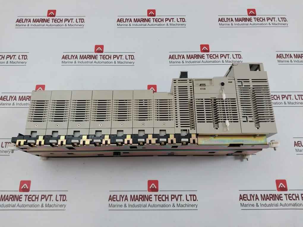C200H-id217 Plc System C200H-od219, C200H-sp001, Cs1W-clk21, Hmc-ef861 Omron