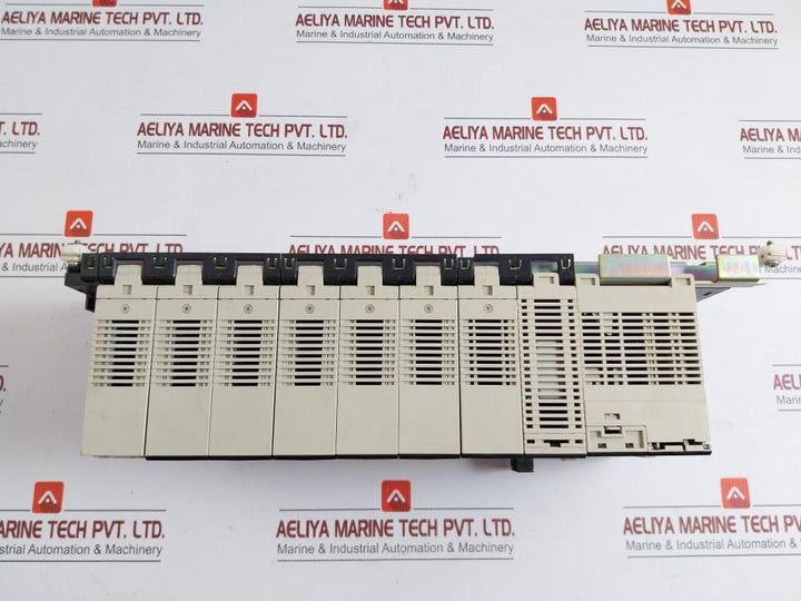 C200H-id217 Plc System I/O Unit Assembly C200H-od219, C200H-sp001 Omron