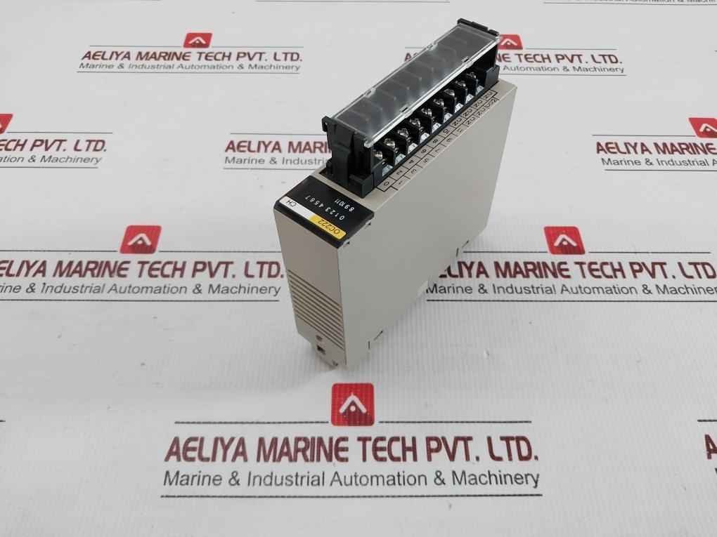 C200H-oc222 Output Unit Omron