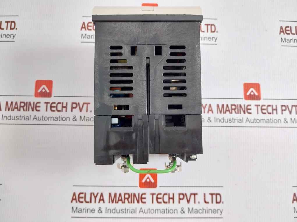 C351/0200/Std Process Controller 100-240Vac 50/60 Hz Abb