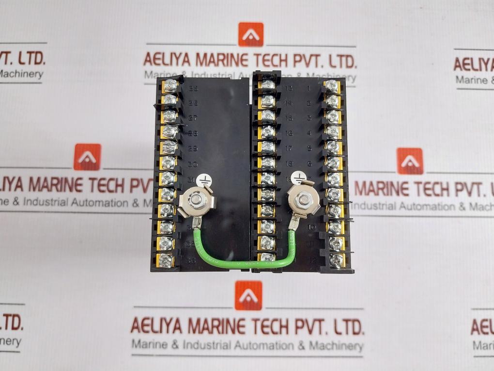 C351/0200/Std Process Controller 100-240Vac 50/60 Hz Abb