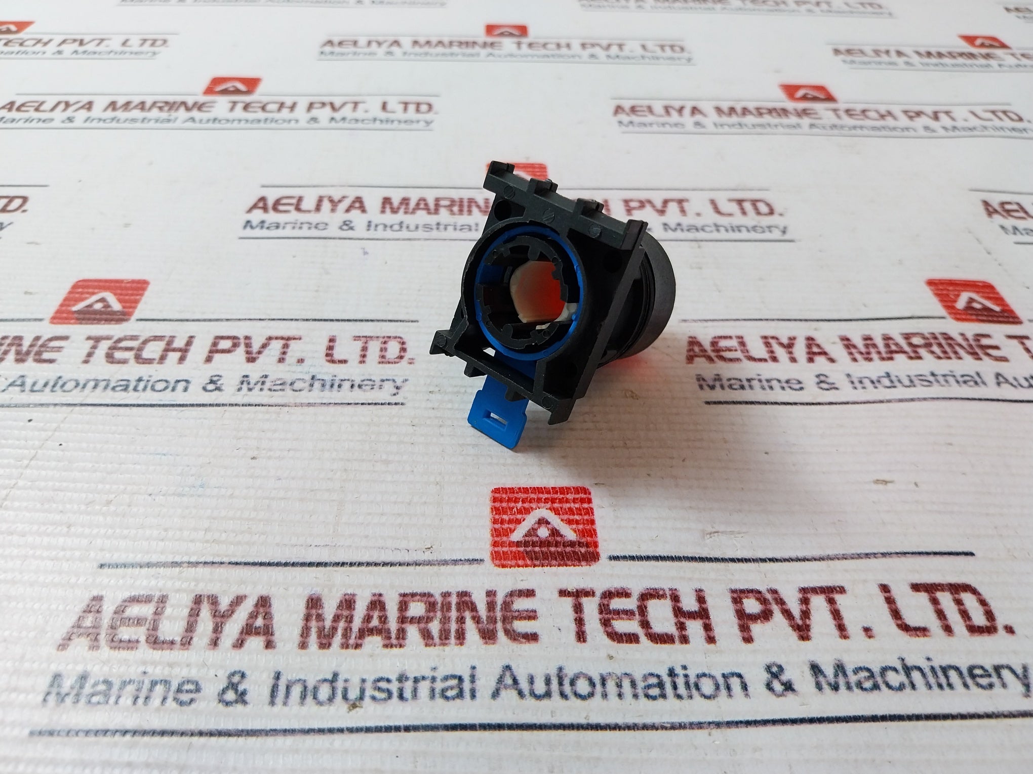 C3 Controls Series 22 Iec W22Ipb-er Pushbutton Operator 80302104
