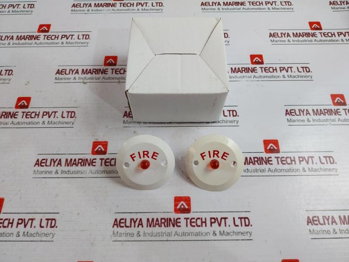 Lot of 2X C Systems Response Indicator CS9902