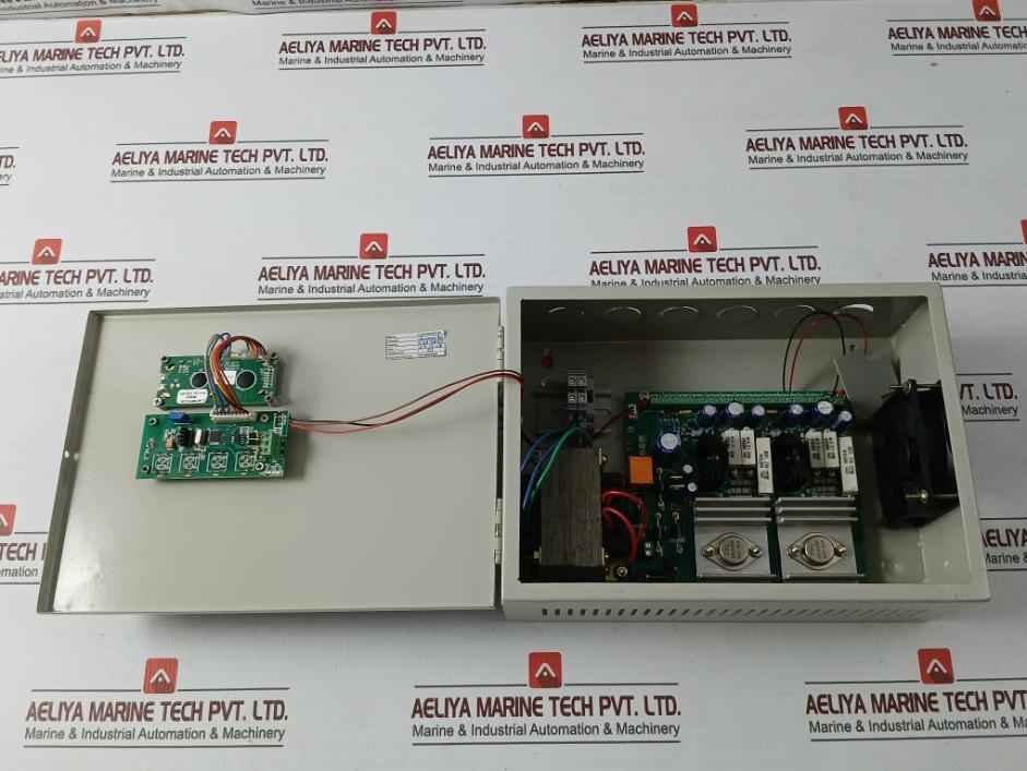 C Systems Urrs-12T Ultrasonic Rodent Repellent Panel C8025H12B Dc 12V 0.25A