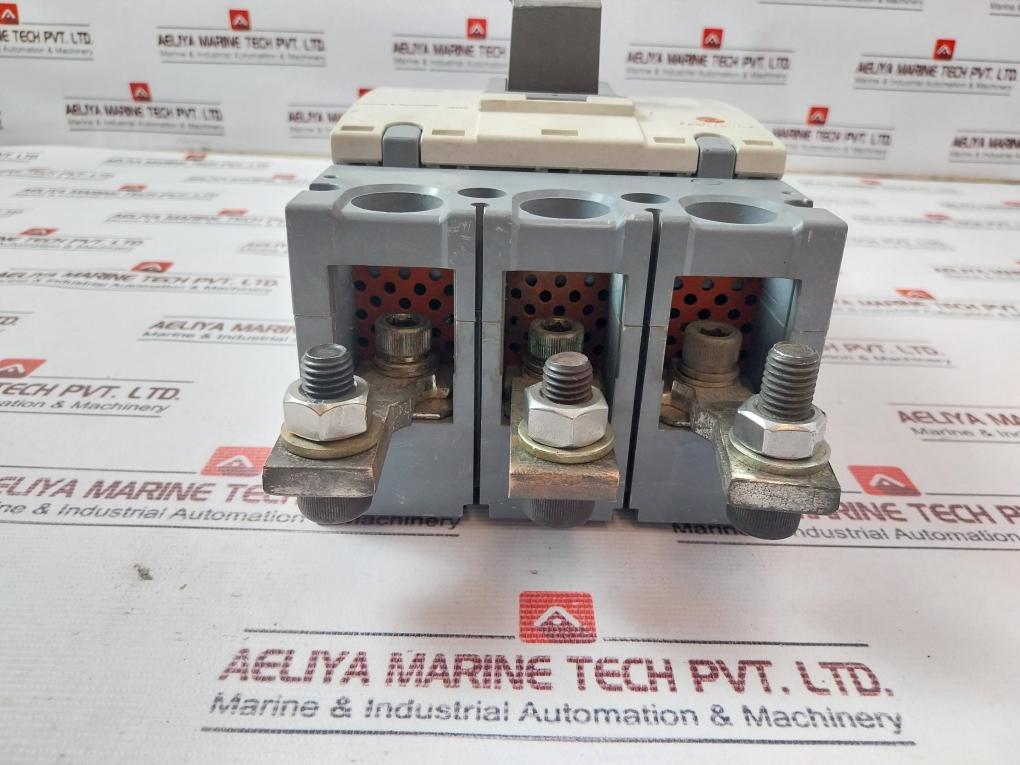 C&S Cs 4C3 Moulded Case Circuit Breaker 400Af 3P