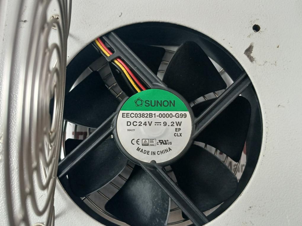 Sunon Eec0382B1-0000-g99 Cabinet Dual Fan Assembly Dc 24V 9.2W