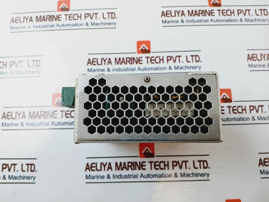 Cabur Xcsf3 High Efficiency Power Supply 1.3-0.7A 120-230V~