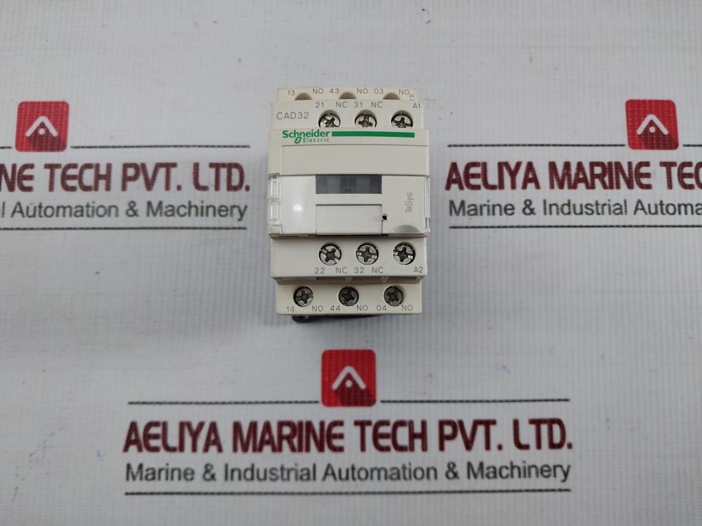 Cad32M7 Control Relay 220V 50/60Hz Schneider Electric
