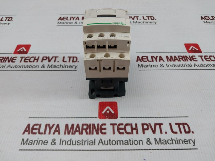 Cad32M7 Control Relay 220V 50/60Hz Schneider Electric