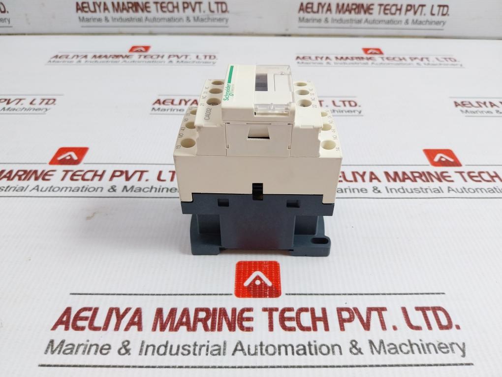 Cad32R7 Control Relay 690V/10A/50-60Hz Schneider Electric