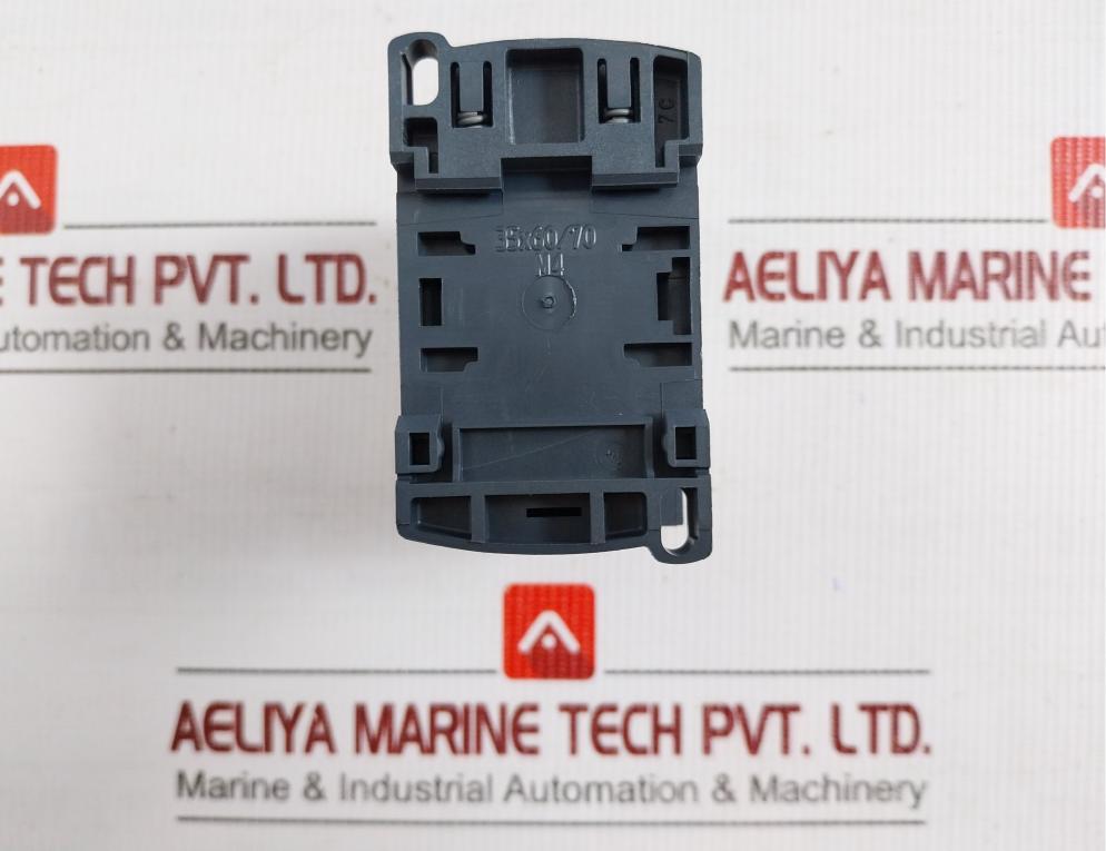Cad32R7 Control Relay 690V/10A/50-60Hz Schneider Electric