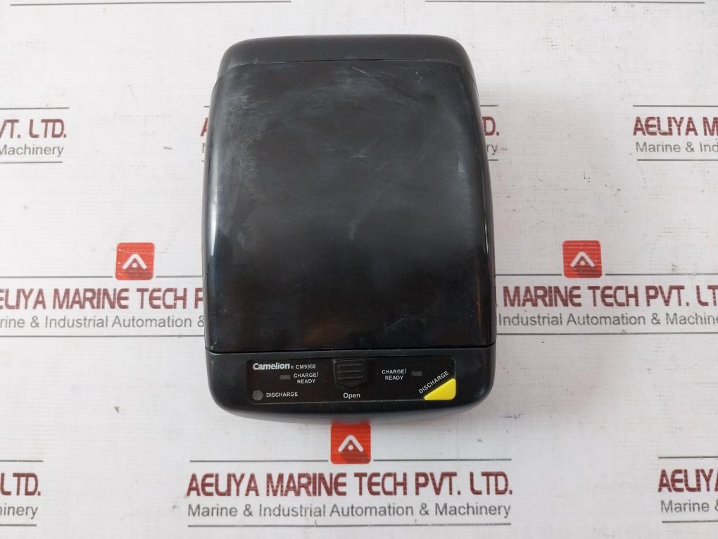 Camelion Cm9388 Universal Charger Dc 12V 1000Ma