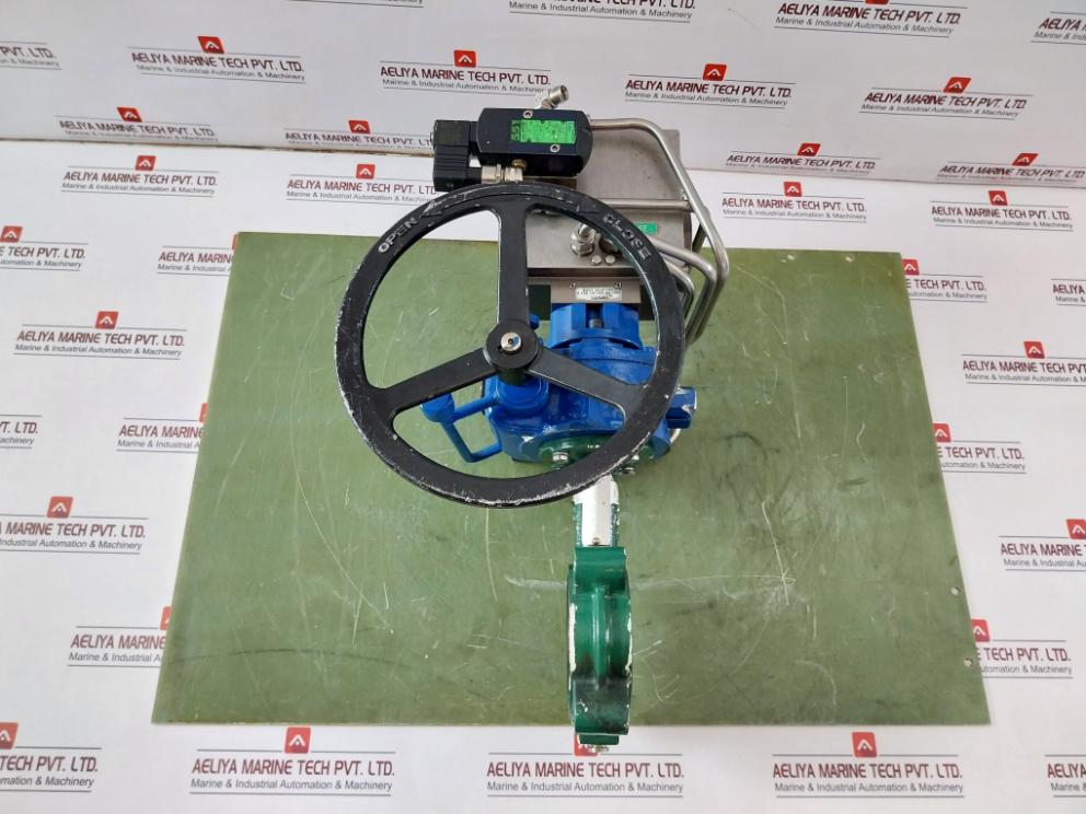 Cameron J022121-5122319 Butterfly Valve With Posigear Actuator 200 Psi