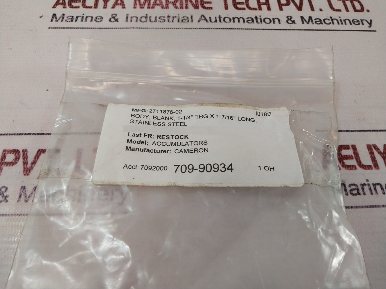 Cameron 2711876-02 Accumulators Blink Body 1-1/4” Tbg X 1-7/16” Long