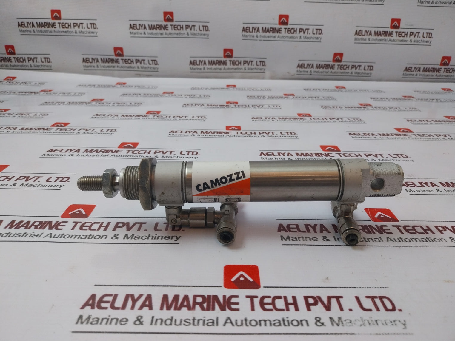 CAMOZZI 24S2A25A060 S09 Double Acting Magnetic Pneumatic Cylinder