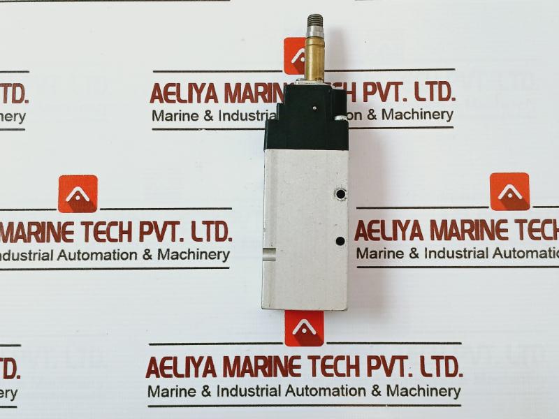 Camozzi 354-015-02 5/2-way Solenoid Valve Monostable, 46 V