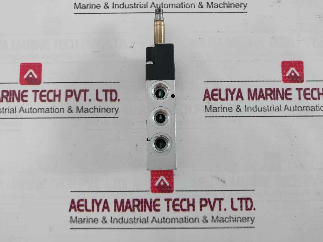 Camozzi 354-015-02 Solenoid Valve 30V