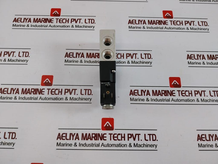 Camozzi Automation 334-015-02-g77 48V/24V-10 Bar Max Pressure