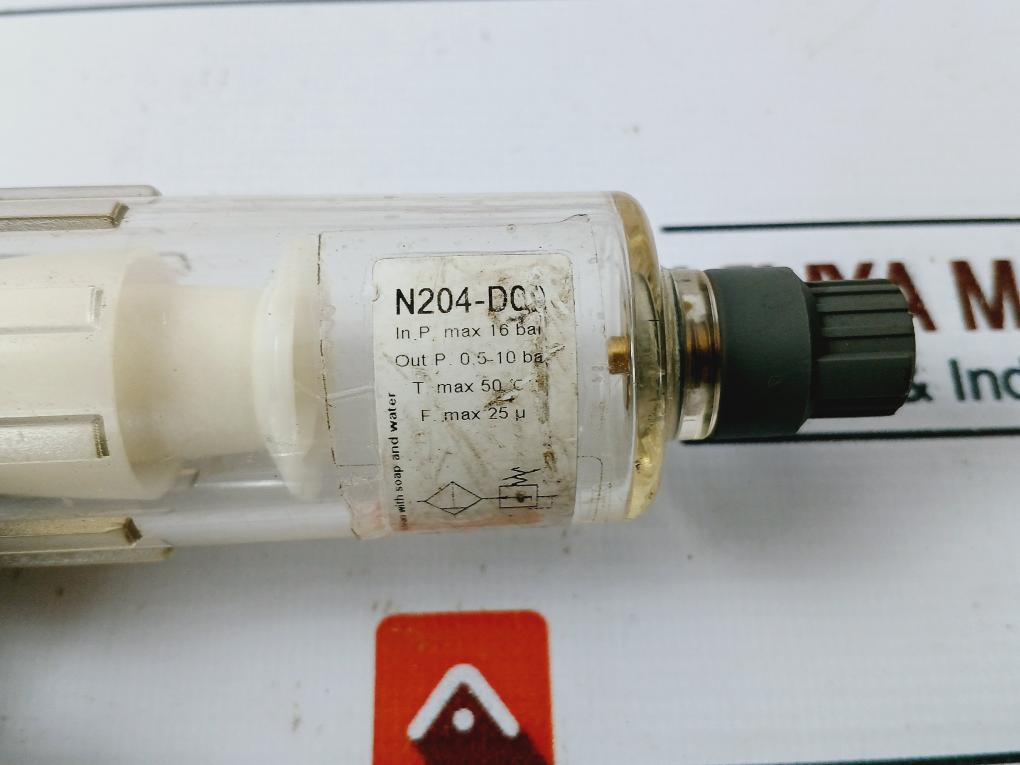 Camozzi N204-d00 Pneumatic Filter Regulator 0-4 Bar, 0-60 Psi