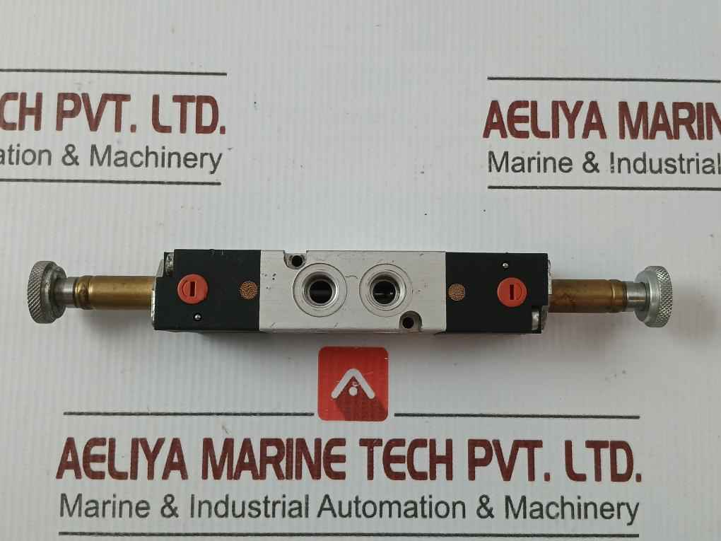 Camozzi Pneumatic Solenoid Valve P. Max-10 Bar 358-011-02