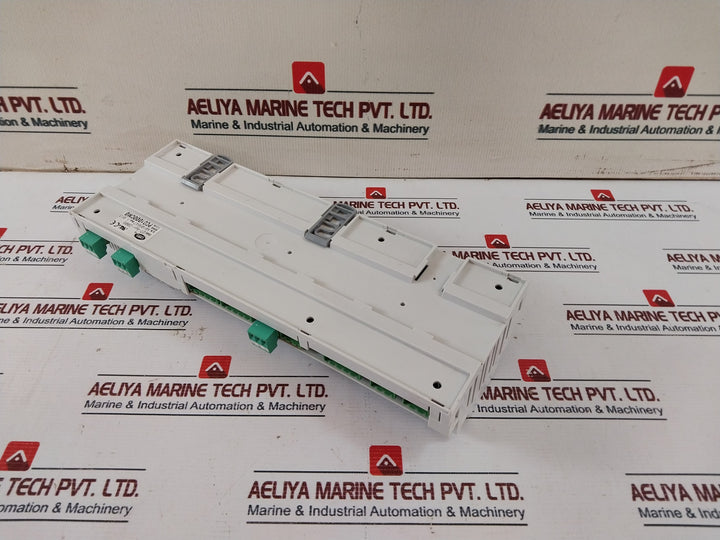 Carel Pco1000Cm0 Controller Rev: 1.013 (Not Working) - Aeliya Marine Tech