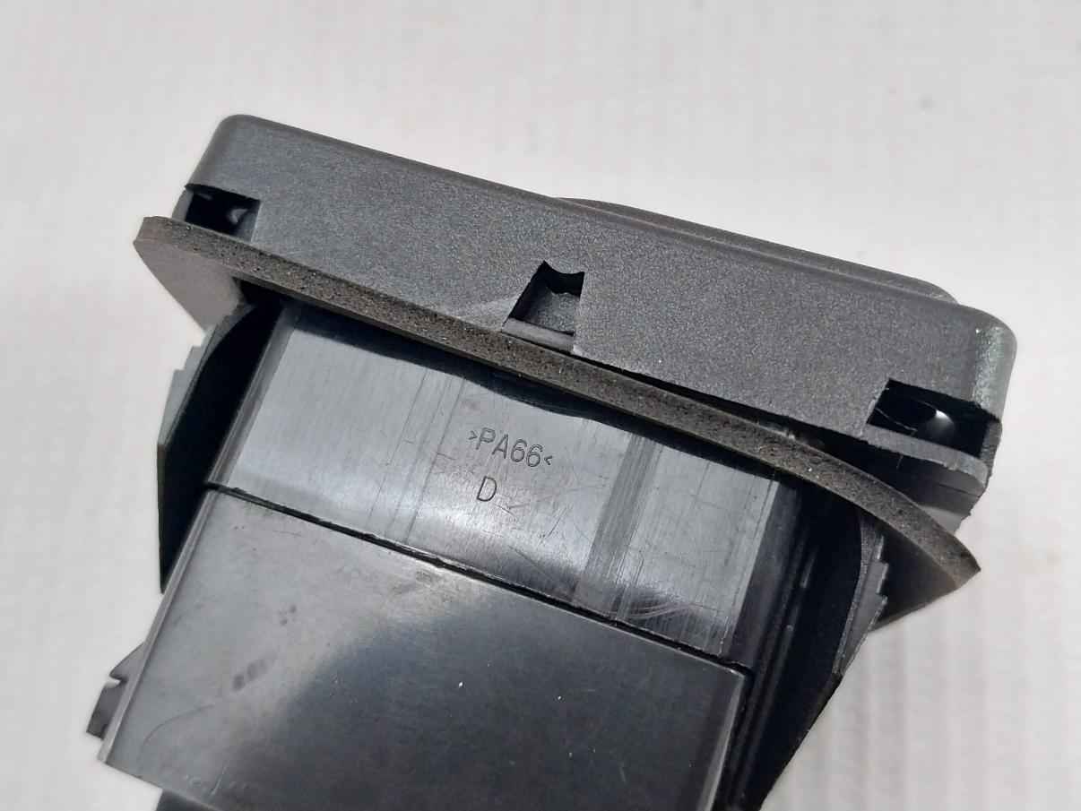 Carling Technologies Va9a Sealed Heat On-off Rocker Switch 15a 125vac / 10a 250vac