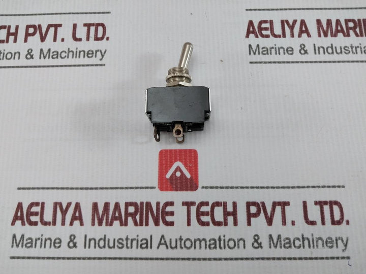 Carling 10A-250 Vac Heavy-duty Toggle Switch