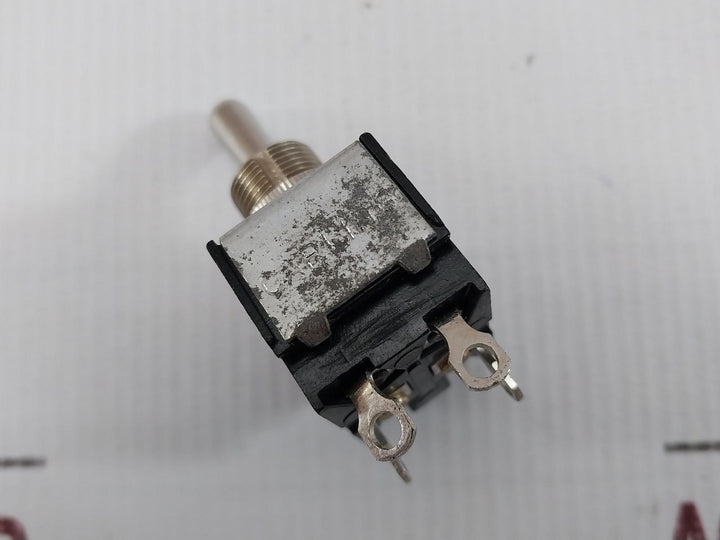 Carling 10 Amps-250 Vac Toggle Switch