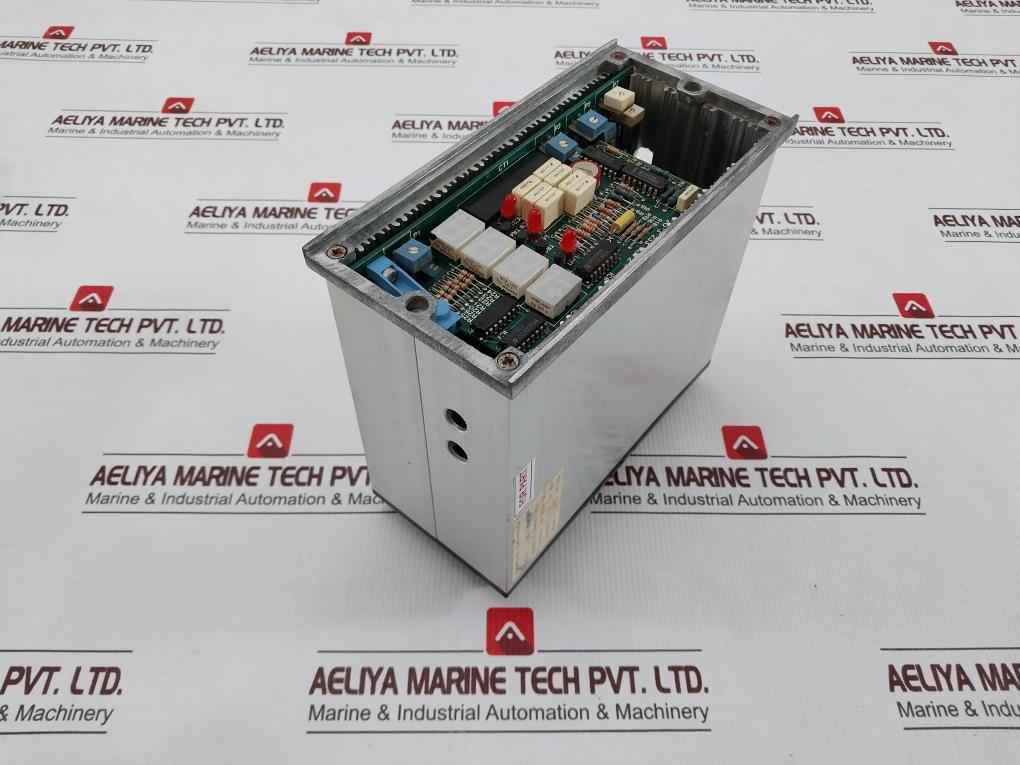 Carlo Gavazzi 132.B.04009.08 Mini Volt Relay 24V Ac/Dc 50Hz (Not Working)