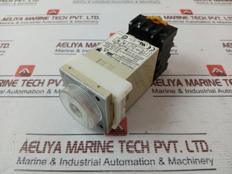 Carlo Gavazzi Fmb01Dw24 Multifunction Timer With Base Fmb01 10A 250V 240V 1/2 Hp