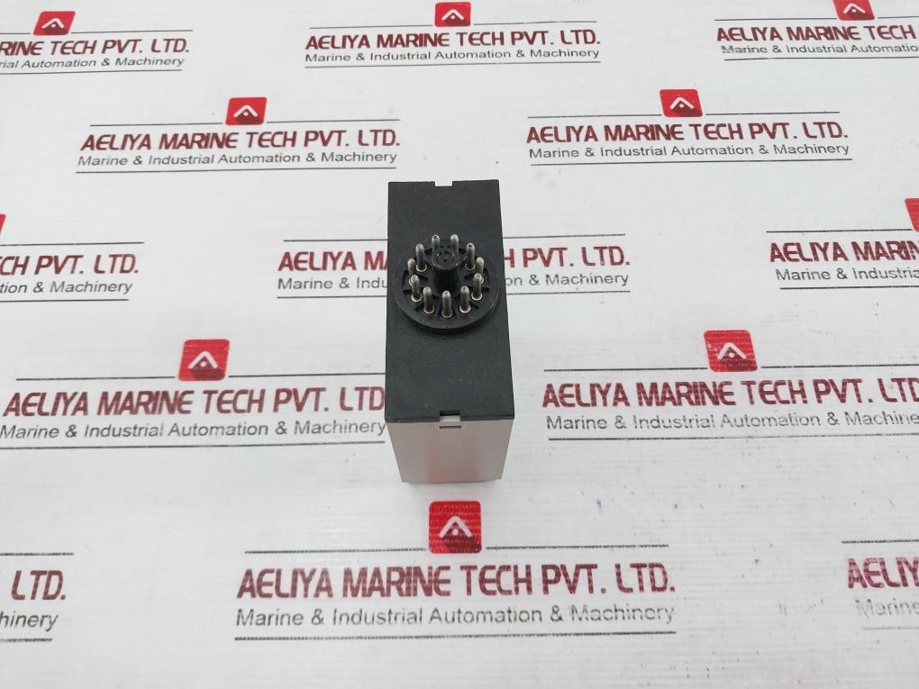 Carlo Gavazzi Paa01Dm24 Time Delay Relay 4-240 Vac/Dc 50-60Hz 240V 8A