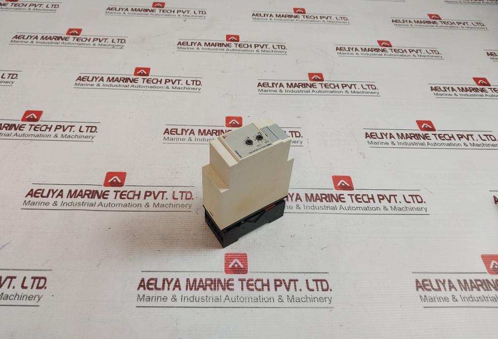 Carlo Gavazzi Paa01 Paa01Dm24 Delay On Operate Timer Ip20 240V 1/2 Hp