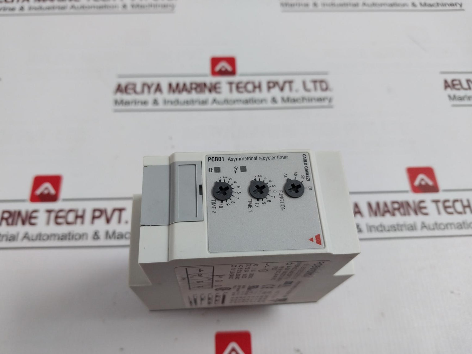 Carlo Gavazzi Pcb01Dm24 Asymmetrical Recycler Timer 24-240 Vac/Dc 50-60Hz Ip20