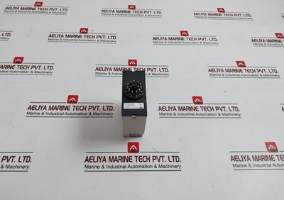 Carlo Gavazzi Pcb01Dm24 Asymmetrical Recycler Timer 24-240 Vac/Dc 50-60Hz Ip20