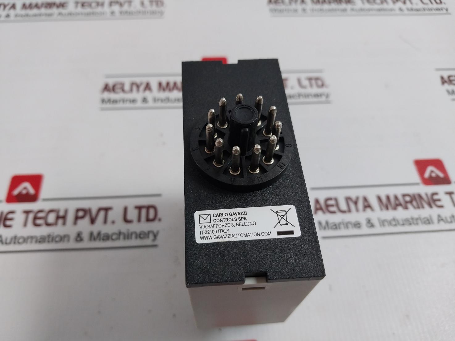 Carlo Gavazzi Pcb01Dm24 Asymmetrical Recycler Timer 24-240 Vac/Dc 50-60Hz Ip20